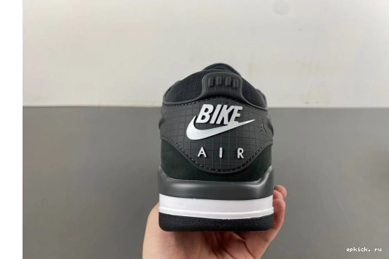 Rep EP “Driveway Sylvester HF4334-004 Grey” Jordan Nigel   Air  HF4334-004 RM 4 1229